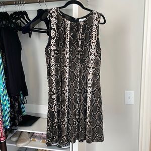 Python print Calvin Klein dress